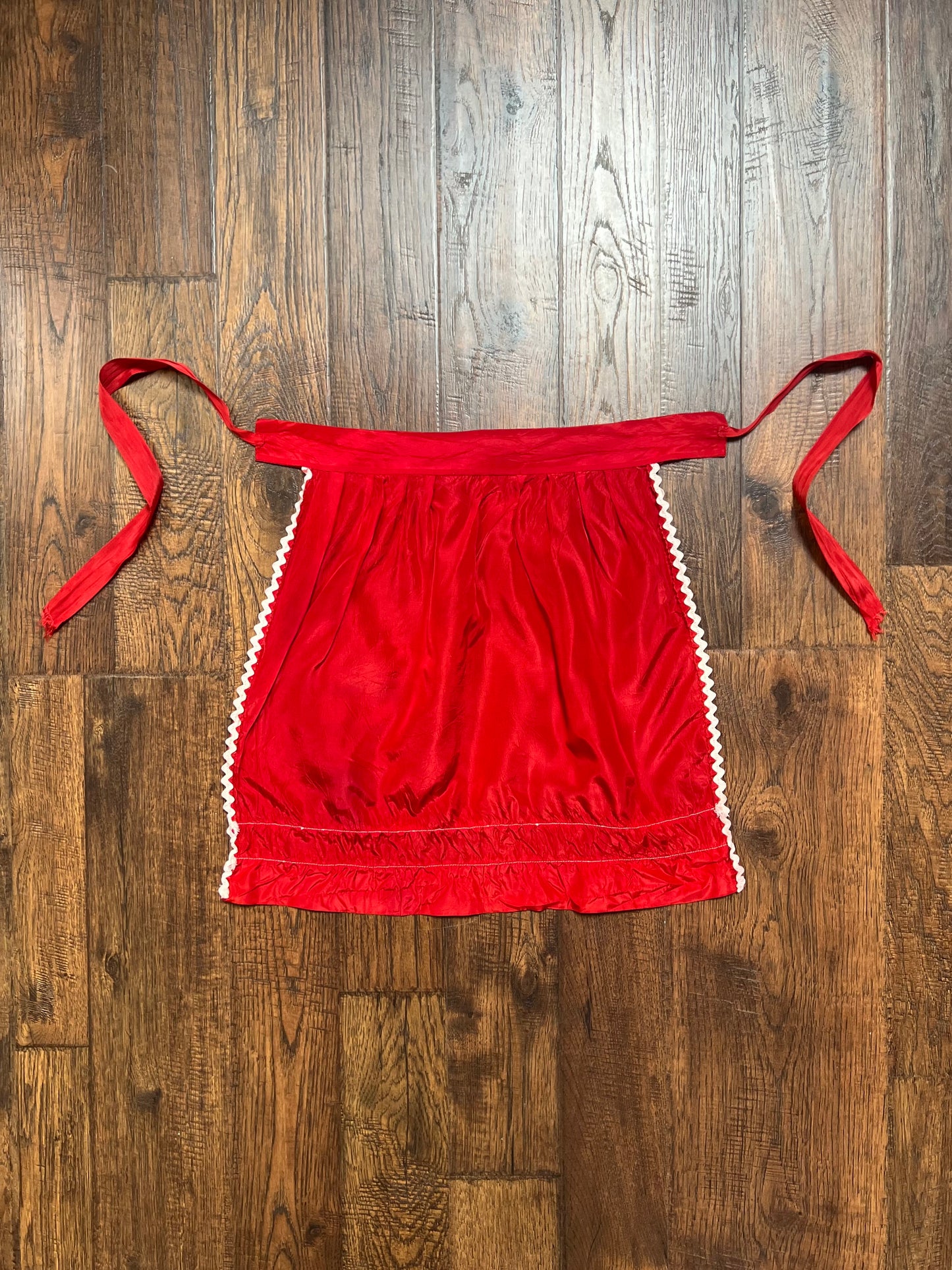 Vintage Clothing - Handmade Half Apron - Red with White Gingerbread Trim