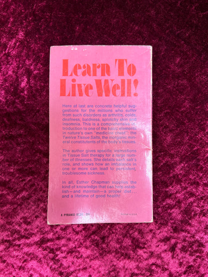 Vintage Paperback Book - How to Use the 12 Tissue Salts - Esther Chapman - Pyramid Books 1971