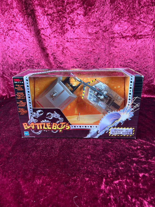 Vintage Collectibles - Battle Bots - Bump 'N' Bash Bots - KillerHurtz and Vlad The Impaler - Hasbro - 2001