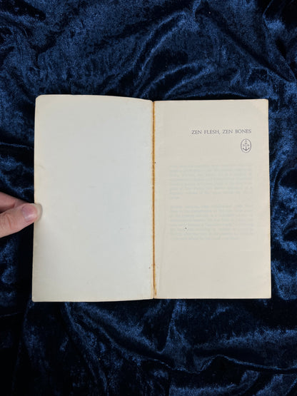 Vintage Zen Flesh, Zen Bones Book – Paul Reps Buddhist Writings Paperback