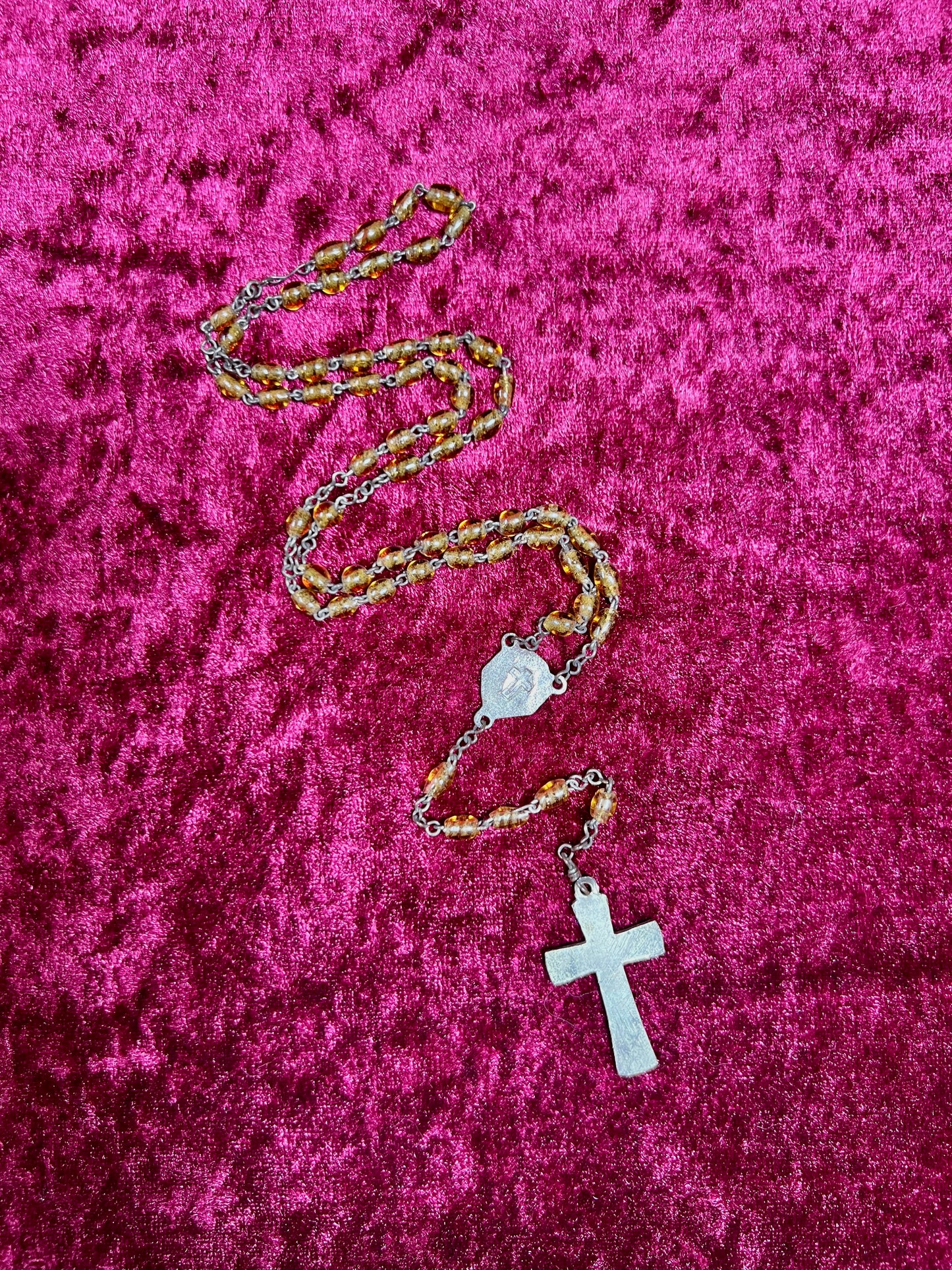 Vintage Jewelry - Rosary Beads - Clear Amber Beads - Brass Tone Cross - 14"