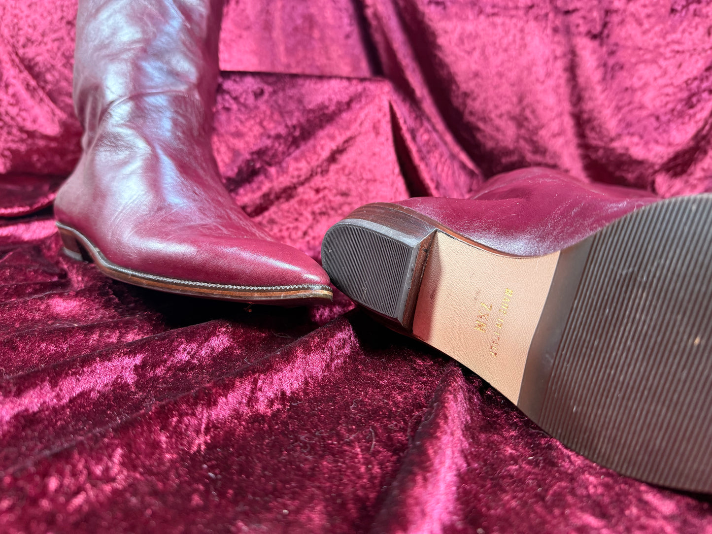 Vintage Shoes - Burgundy Italian Knee High Leather Boots - Made in Italy - Size 7.5