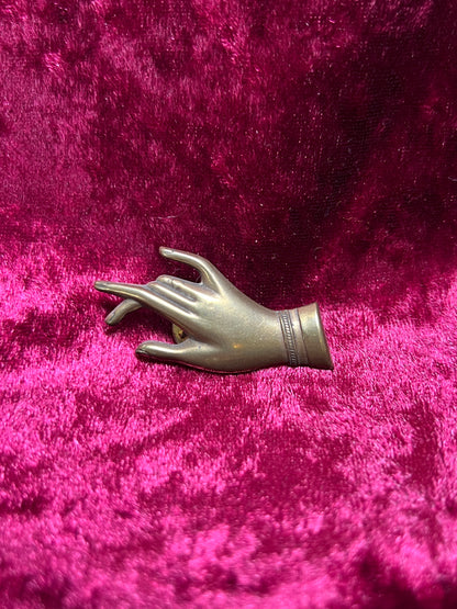 Vintage Jewelry - Brooch / Pin - Brass - Antique Style Elegant Hand