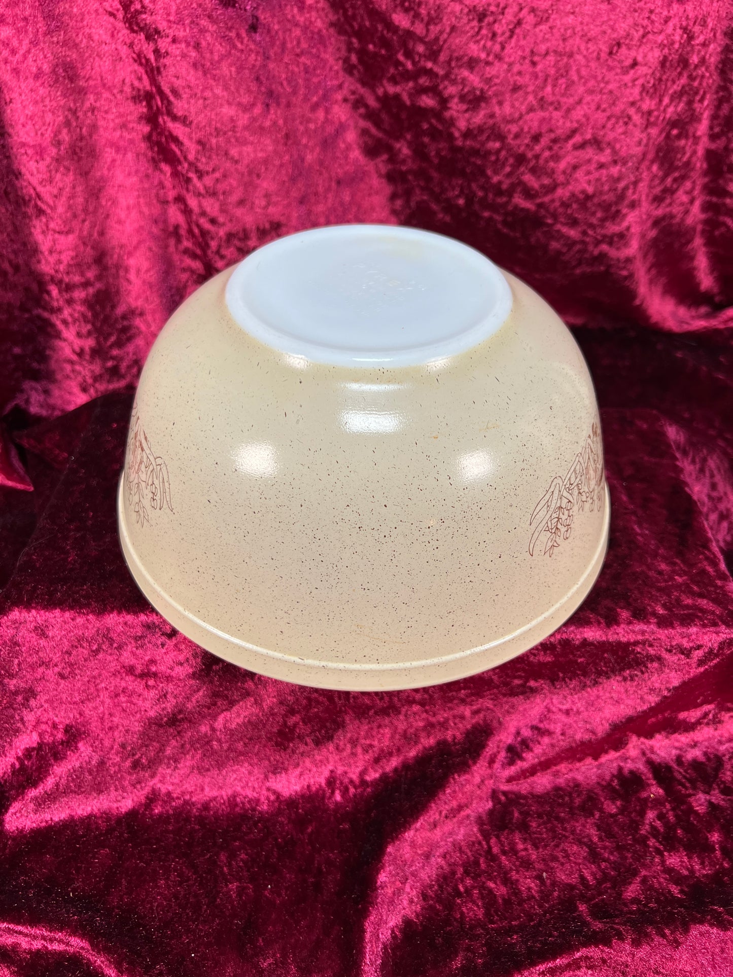 Vintage Kitchen - Mixing Bowl - Forest Fancies Mushrooms - Pyrex - 2.5L