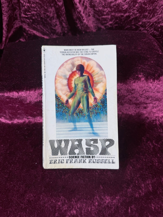 Vintage Wasp by Eric Frank Russell 1971 Bantam Science Fiction Paperback