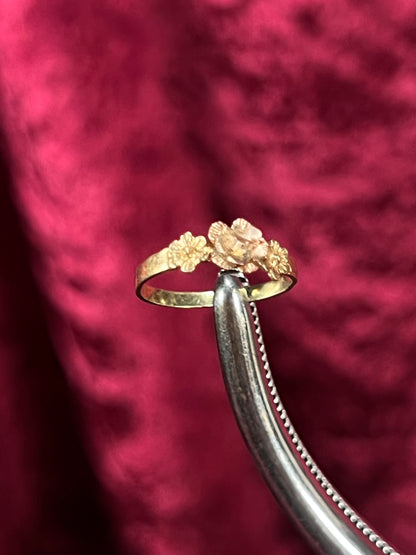 Vintage 10K Yellow Gold Ring - Rose Gold Rosette Center - Size 3