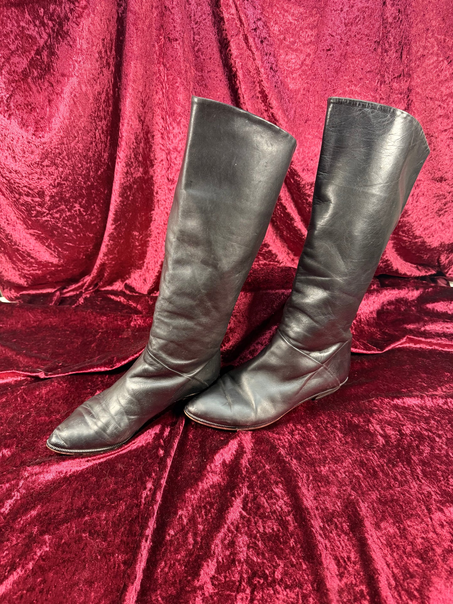 Vintage Shoes - Black Italian Knee High Leather Boots - Made in Italy - Size 7.5