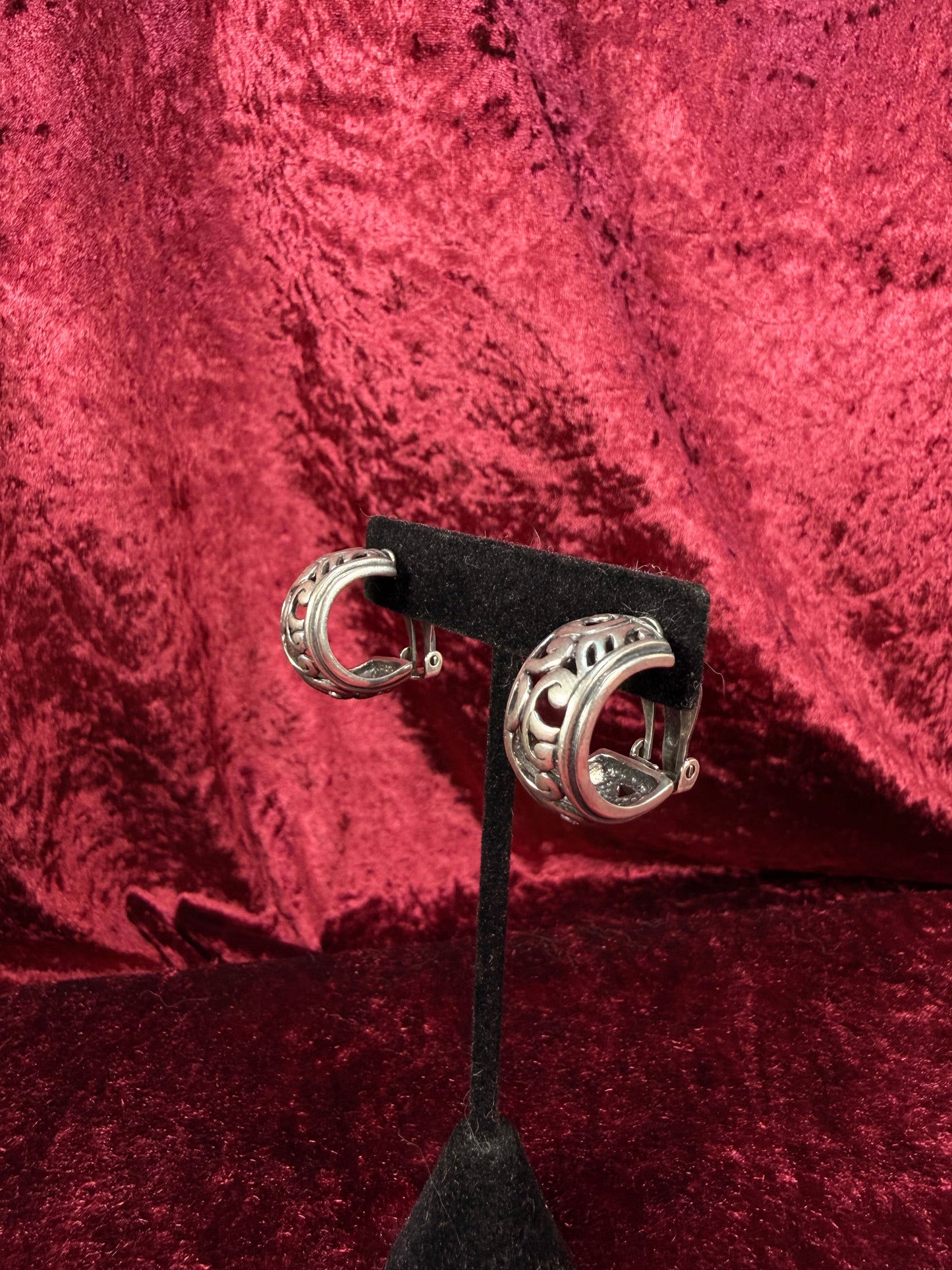 Vintage 925 Sterling Silver Clip On Hoop Earrings – Scroll Pattern - Silpada