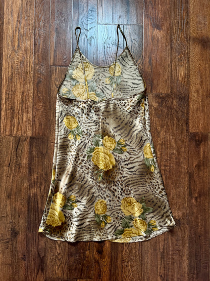 Vintage Robe and Nightgown Nightwear Set - Animal and Yellow Rose Print - Night Essence