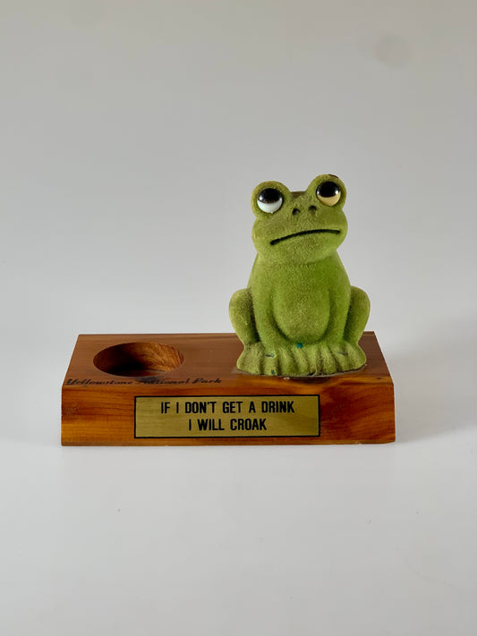 Vintage Yellowstone Souvenir Shot Glass Holder w/ Frog - If I Don't Get A Drink I'll Croak