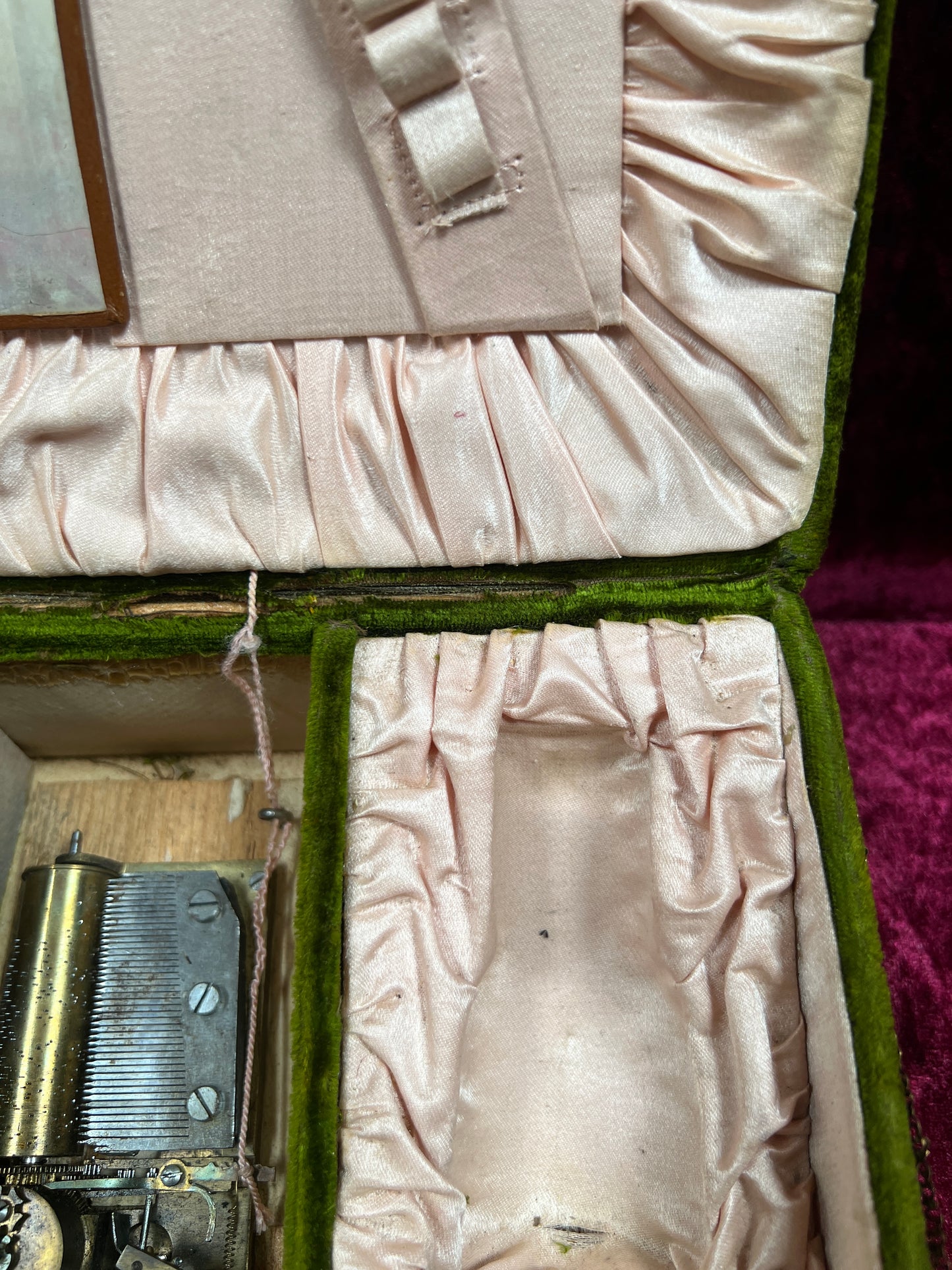 Antique Vanity Decor - French Musical Perfume Box - Green Velvet - Gold Metal Trim