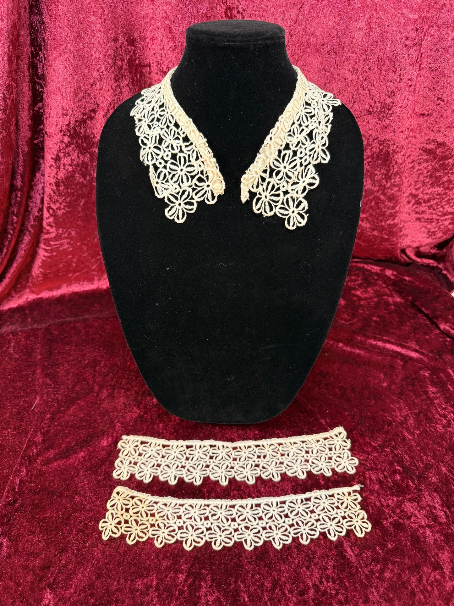 Vintage Lace Collar Set – Floral Openwork Detachable Trim
