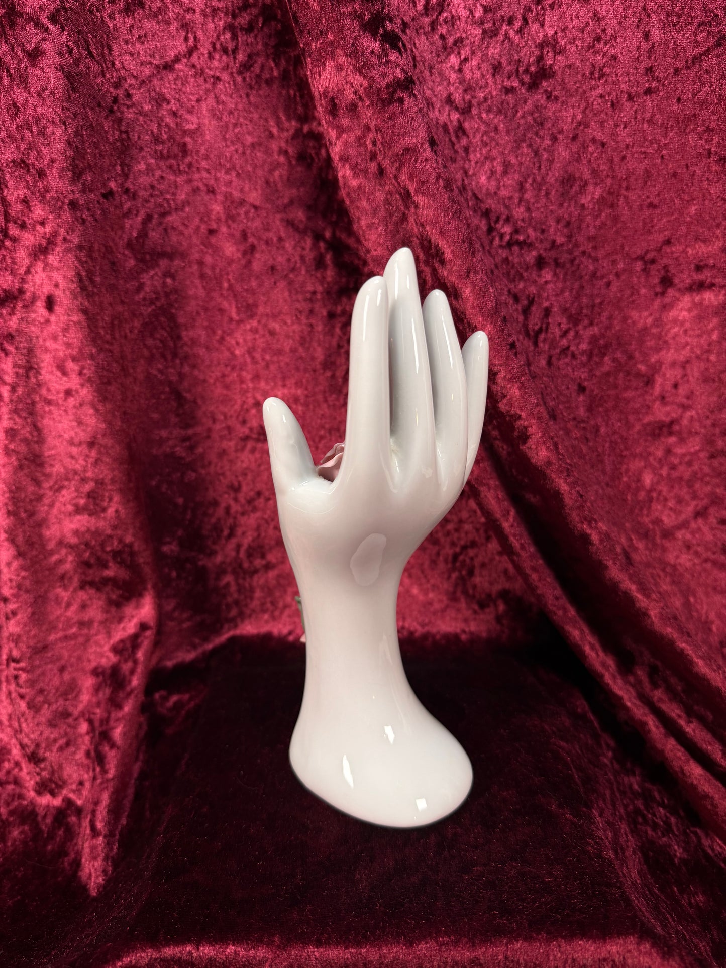 Vintage Porcelain Hand Ring Holder – Pink Rose Vanity Display