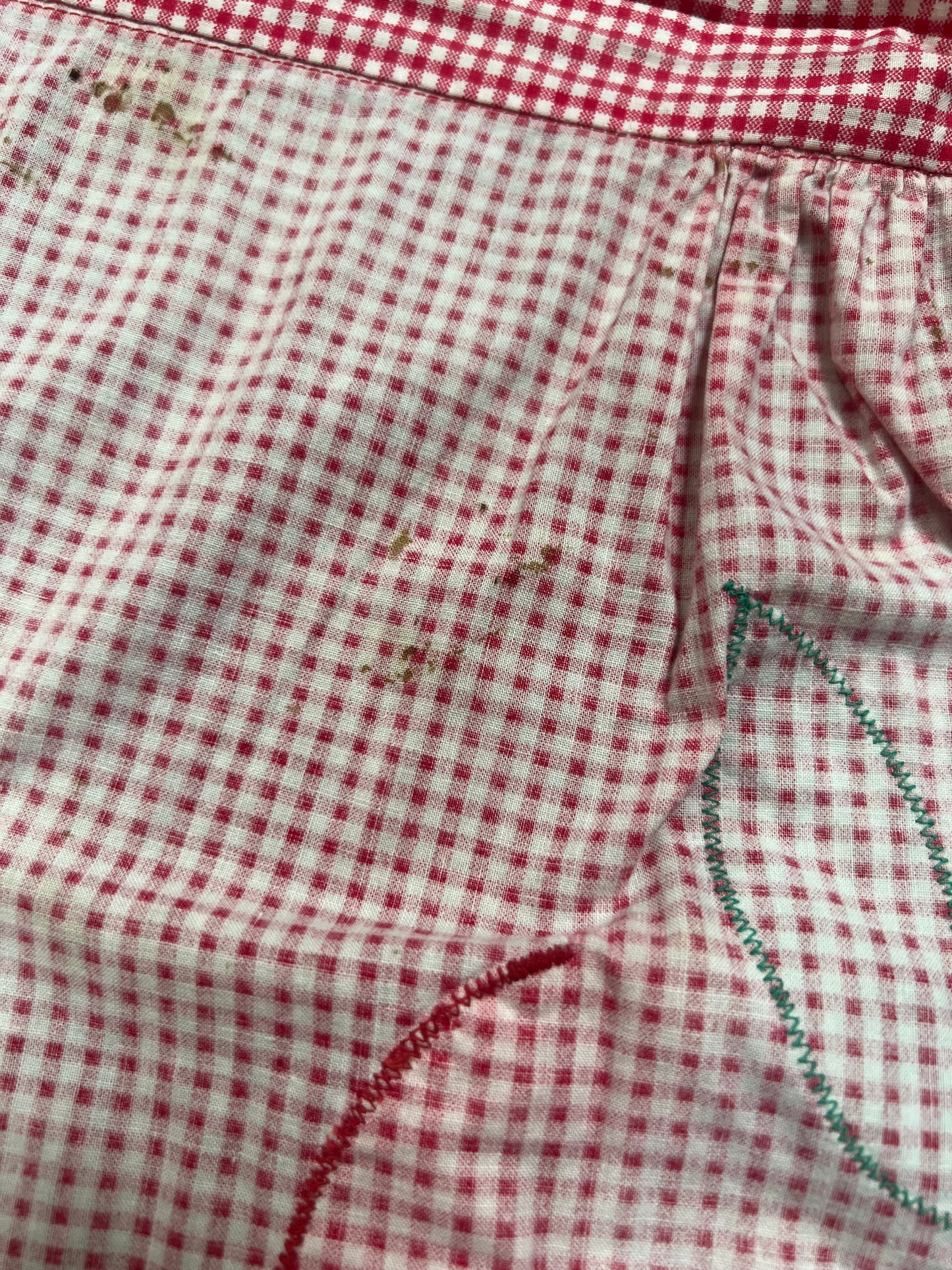 Vintage Clothing - Handmade Half Apron - Red and White Gingham - Apple Pocket