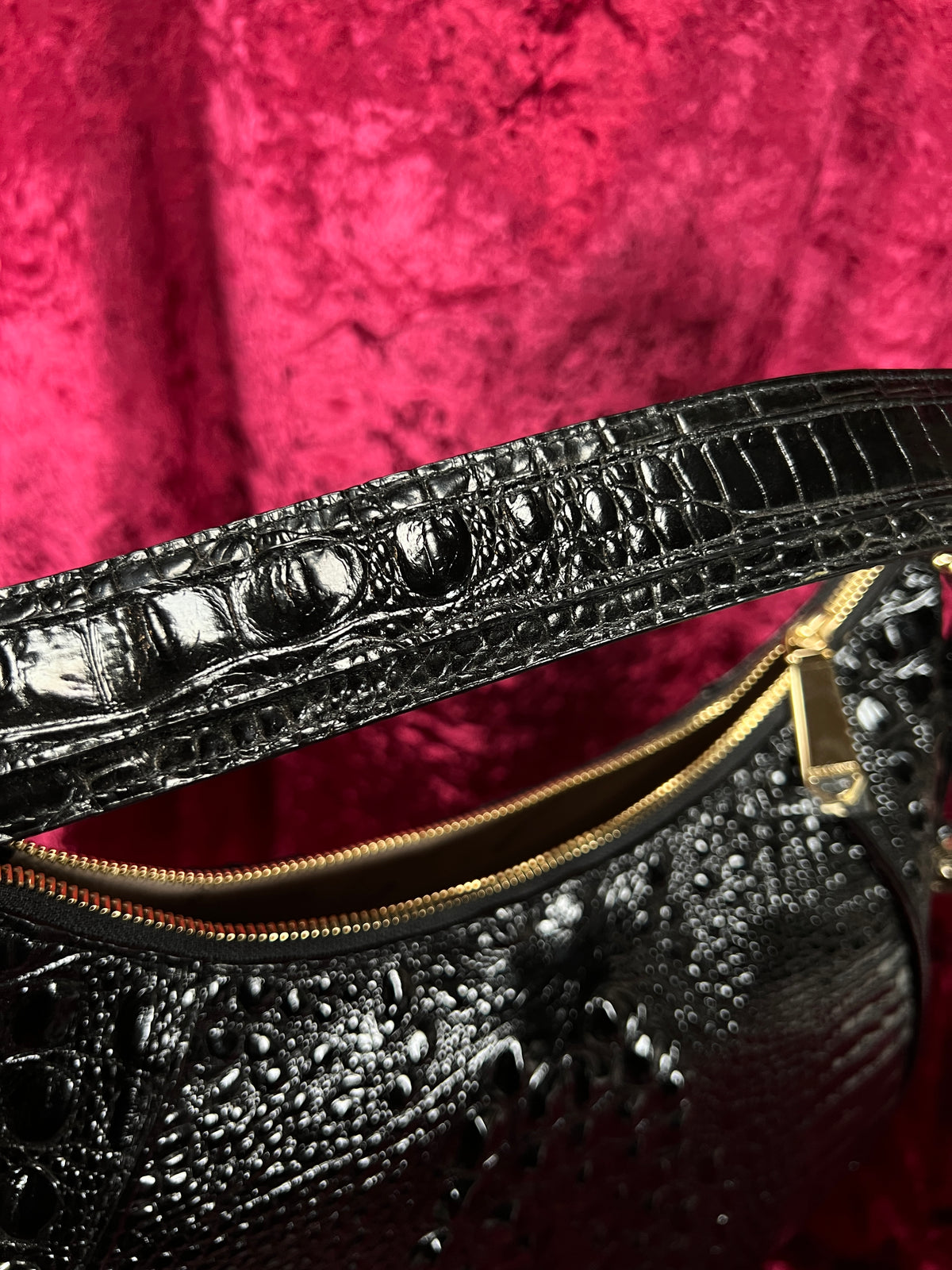 Vintage Brahmin Black Melbourne Leather Hobo Bag - Croc Embossed Shoulder Purse