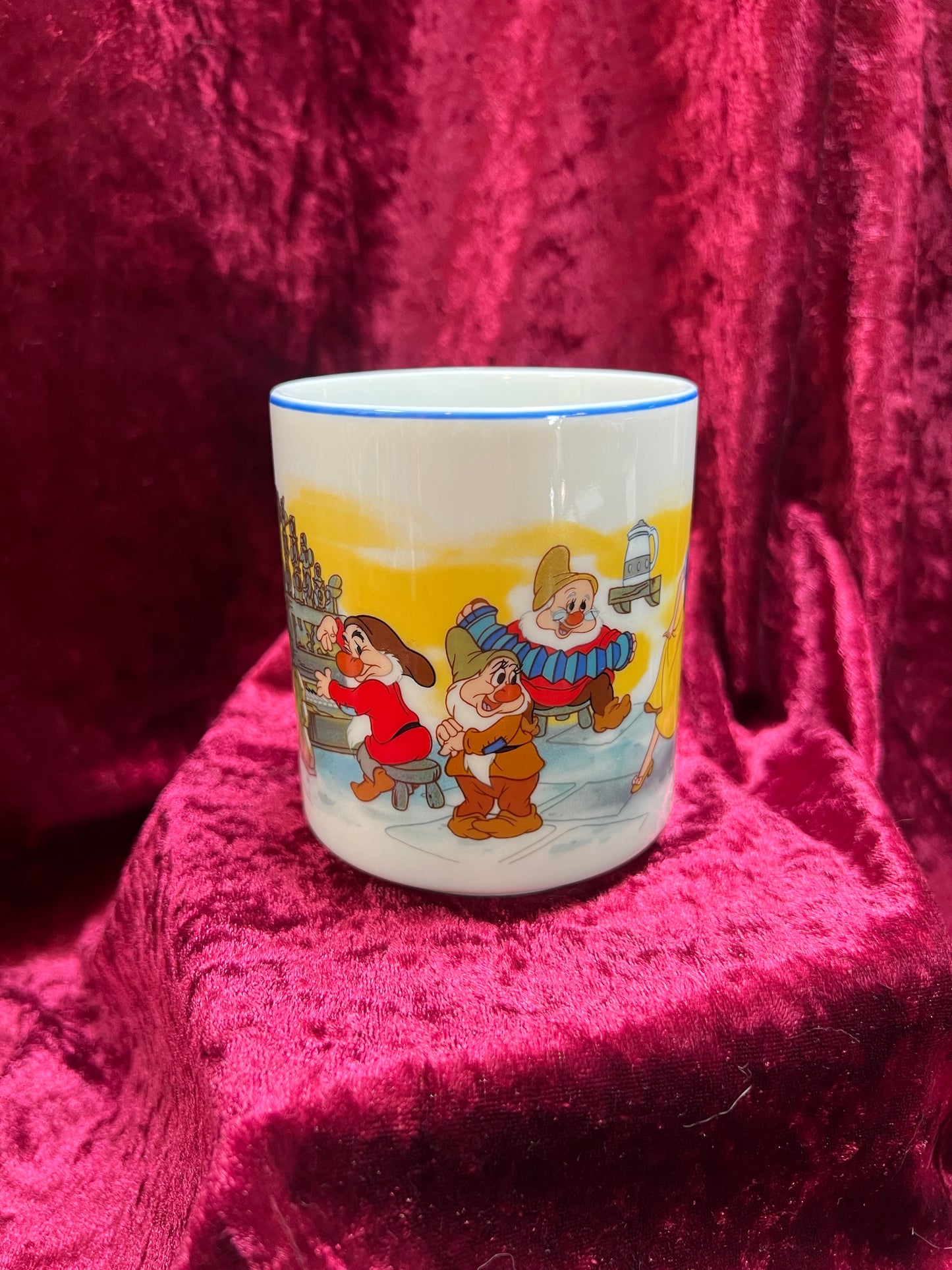 Vintage Mug - Disneyland Coffee Cup - Disney’s Snow White and The Seven Dwarfs - Made In Japan