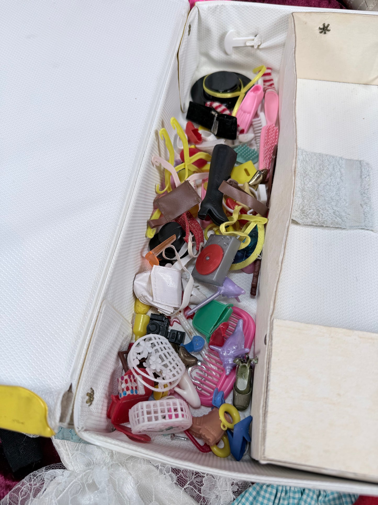 Vintage Vinyl Fashion Doll Case – Mixed Barbie Clothing, Shoes & Accessories