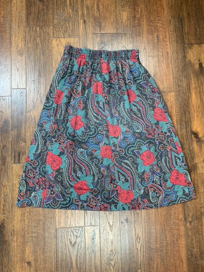 Vintage Metro New York Knee Length Skirt - Paisley Print & Red Roses - Small