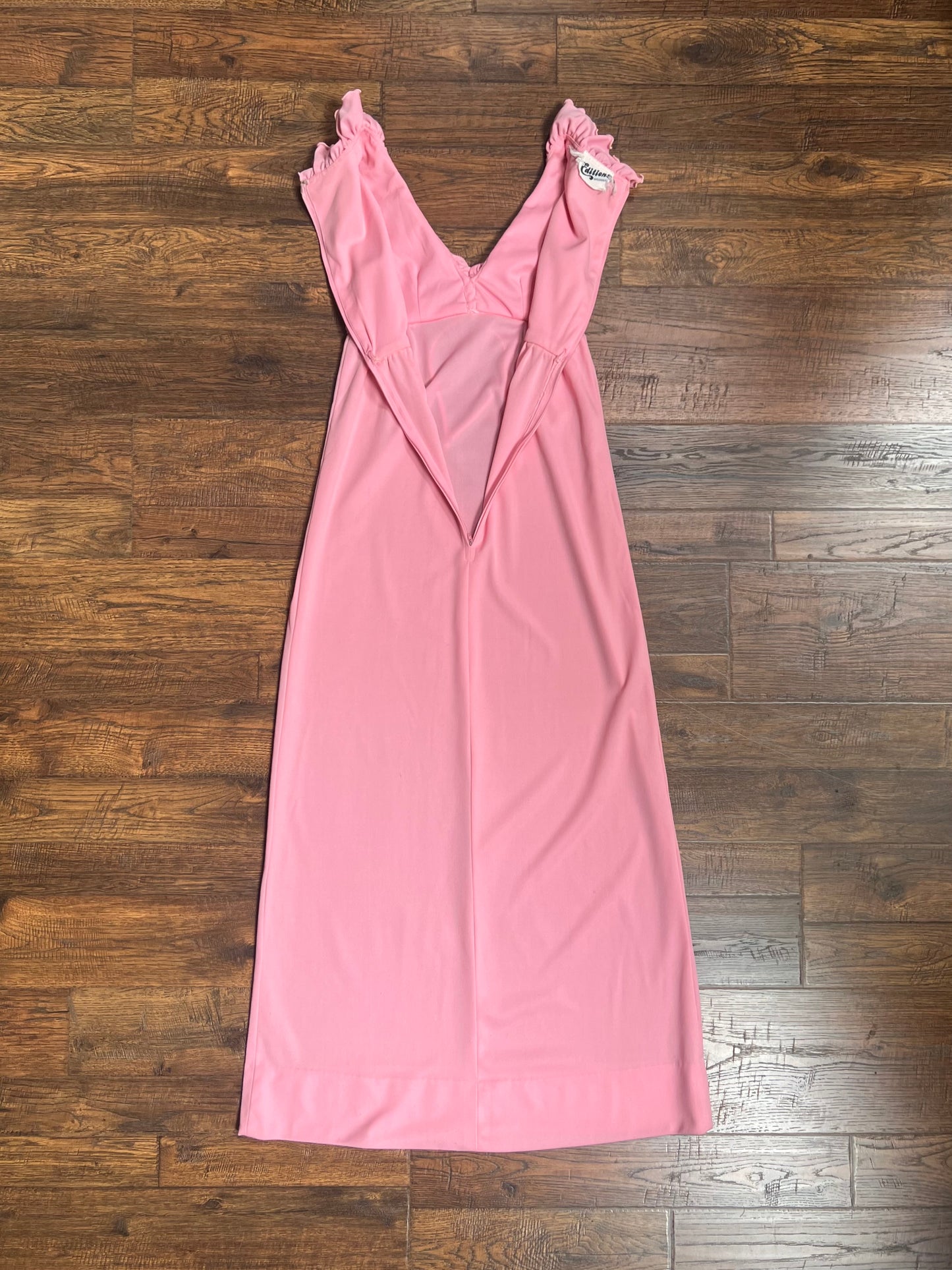 Vintage Clothing - Long V-Neck Empire Waist Dress - Ruffled Collar - Candy Pink - Editions - Small