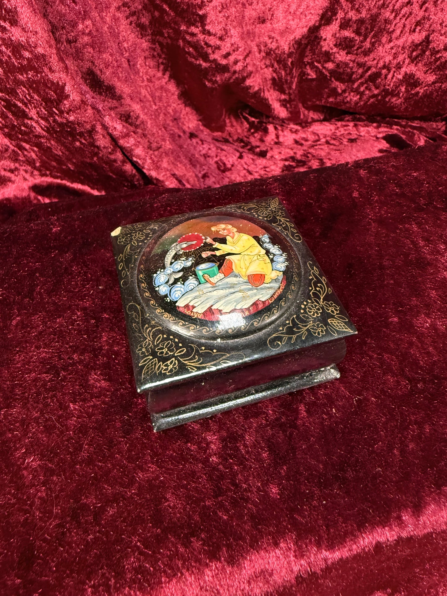 Vintage Lacquer Trinket Box with Hinged Lid – Man and Fish Fairytale Scene - Russian Kholui