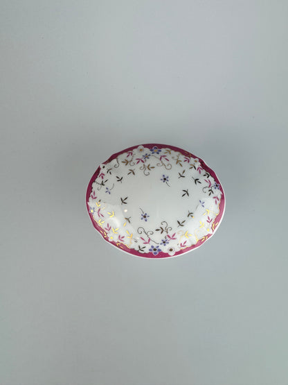 Vintage Oval Floral Trinket Box with Lid