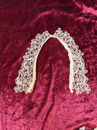 Vintage Lace Collar Set – Floral Openwork Detachable Trim