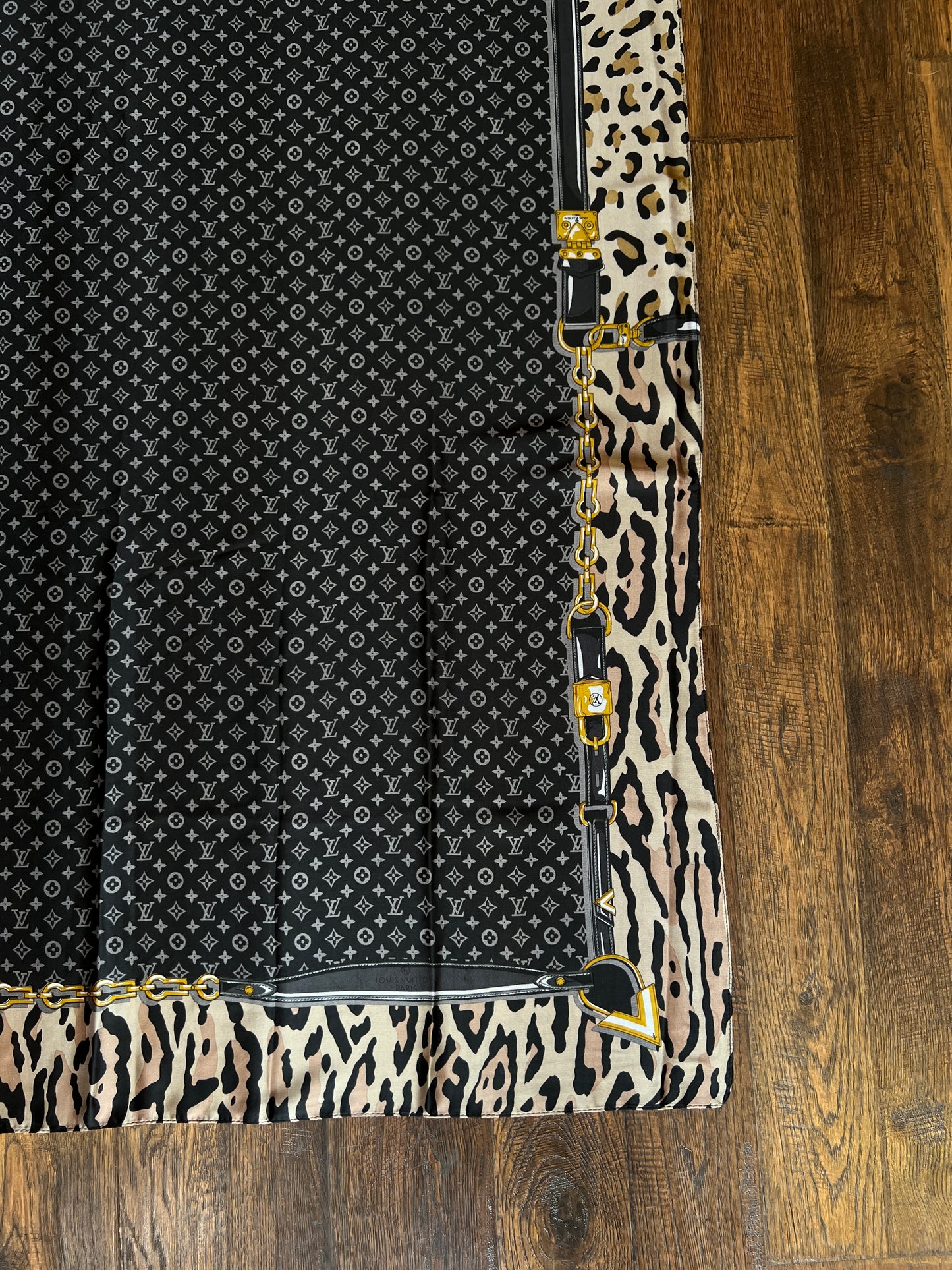 Vintage Louis Vuitton Long Soie Silk Scarf - Y2K Stephen Sprouse Cheetah Monogram Print