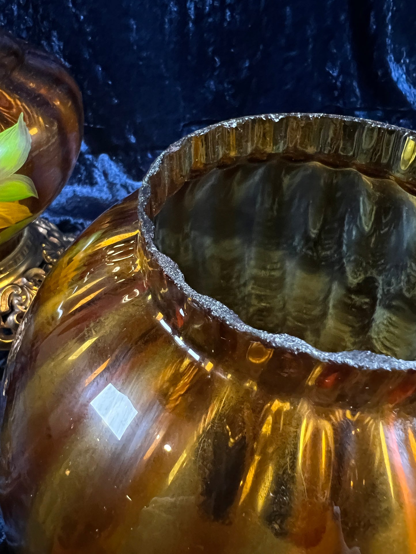 Vintage Amber Glass Parlor Lamp – Hand Painted Yellow Flowers Double Globe Hurricane Style
