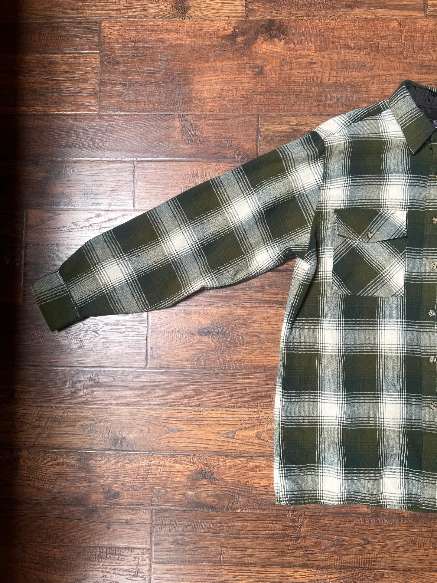 Vintage Clothing - Flannel Shirt - Green Plaid - Large - Back Packer Sportswear