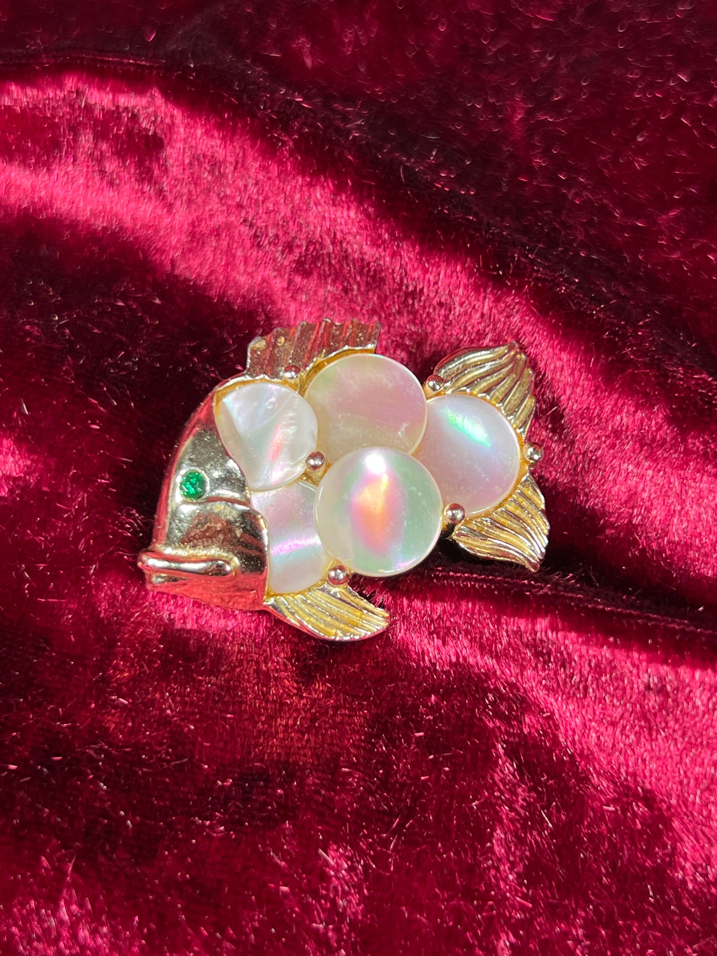 Vintage Jewelry - Brooch - Gold Tone Fish - Green Rhinestone Eye - Mother of Pearl Scales