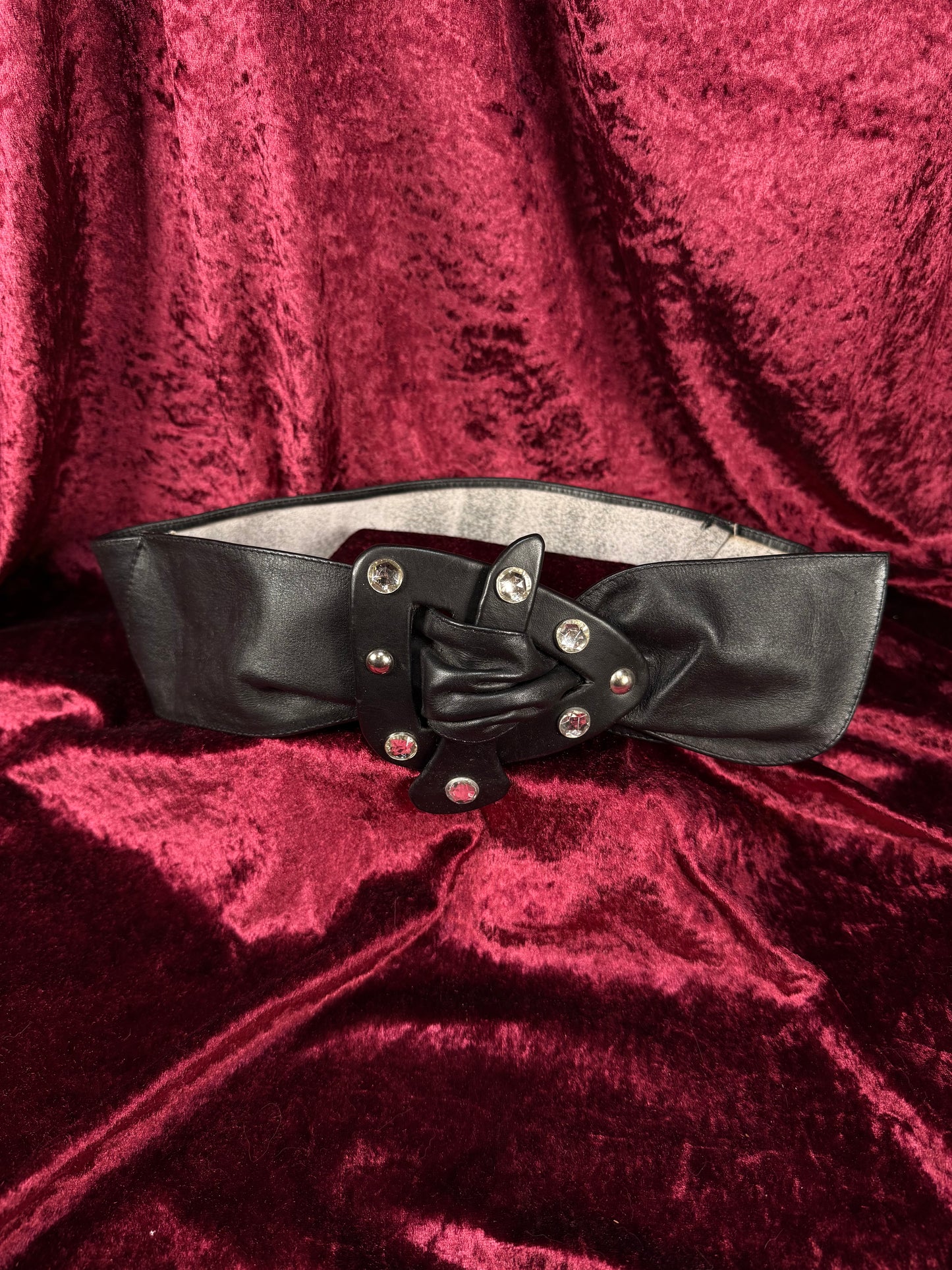Vintage 1980s Black Leather Belt – Rhinestone Studded Sculptural Buckle Statement