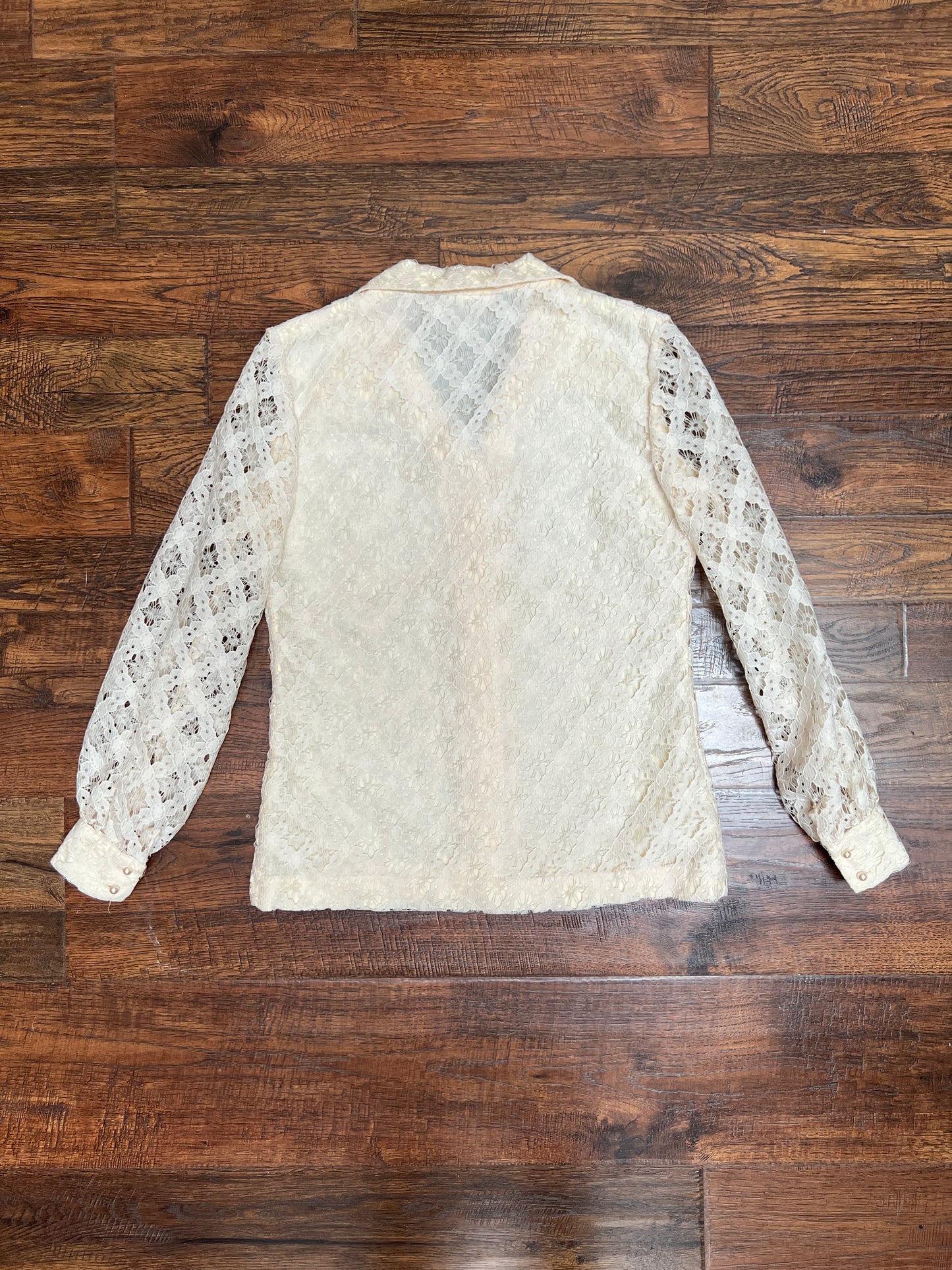Vintage Clothing - Button Front Blouse - Floral Lattice Lace - Beige - Medium - Fashioned by Gregory