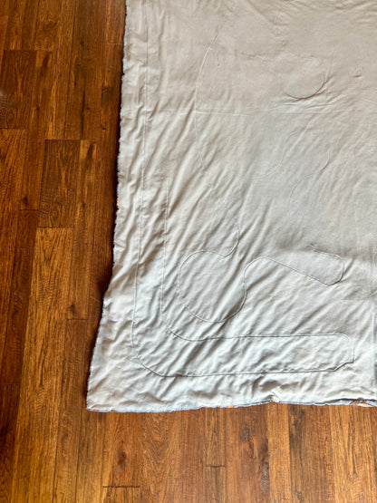 Vintage Linens - Twin Size Comforter - Warner Bros Looney Tunes Characters - 1996 - 82" X 68"