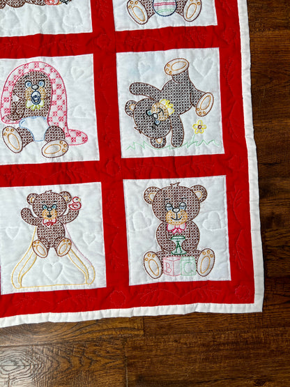 Vintage Cotton Baby Quilt – Anthropomorphic Teddy Bear Patchwork Nursery Blanket