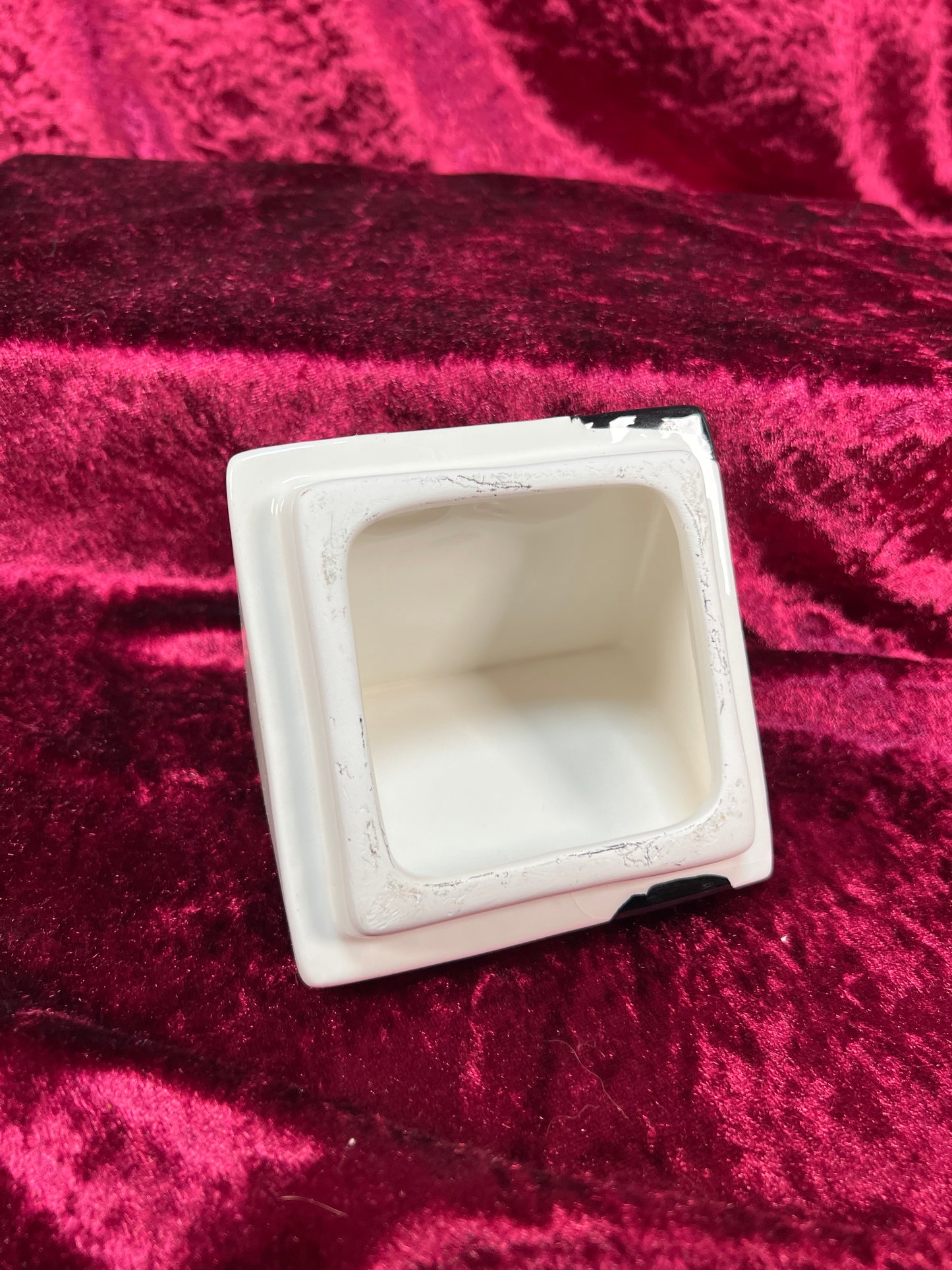 Vintage Ceramic Cookie Jar – Cow Print Milk Carton Design