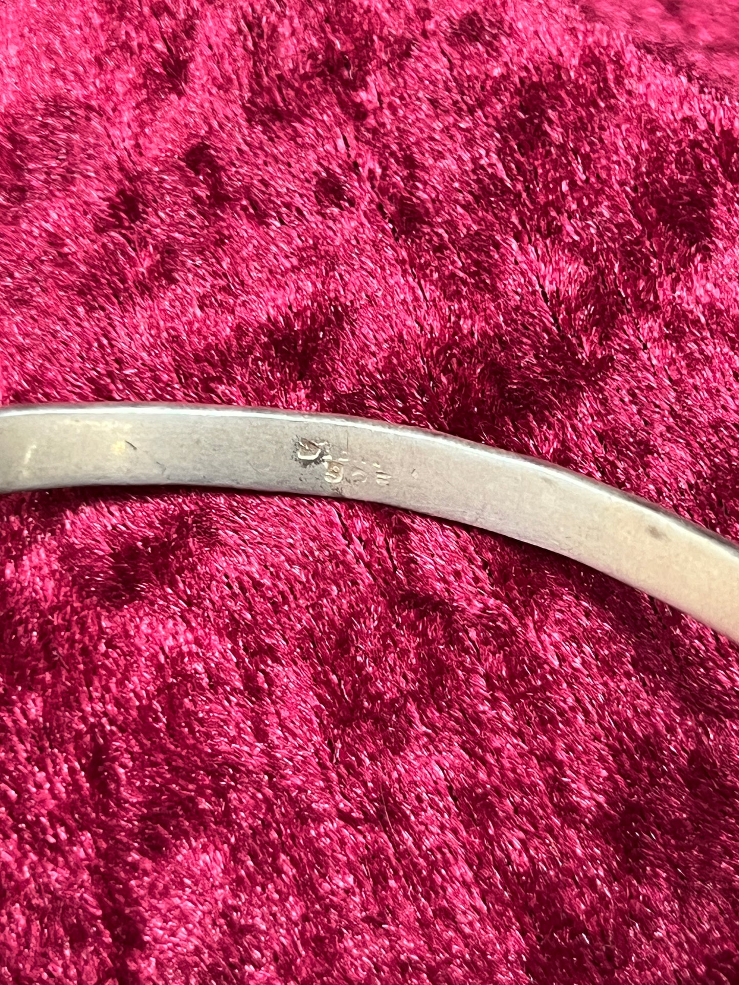 Vintage Jewelry - Bangle Bracelet - 925 Sterling Silver - Stamped Stars