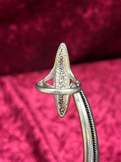 Vintage Jewelry - Marquise Ring - Sterling Silver - Turquoise Chip Inlay on White Stone - 8.5