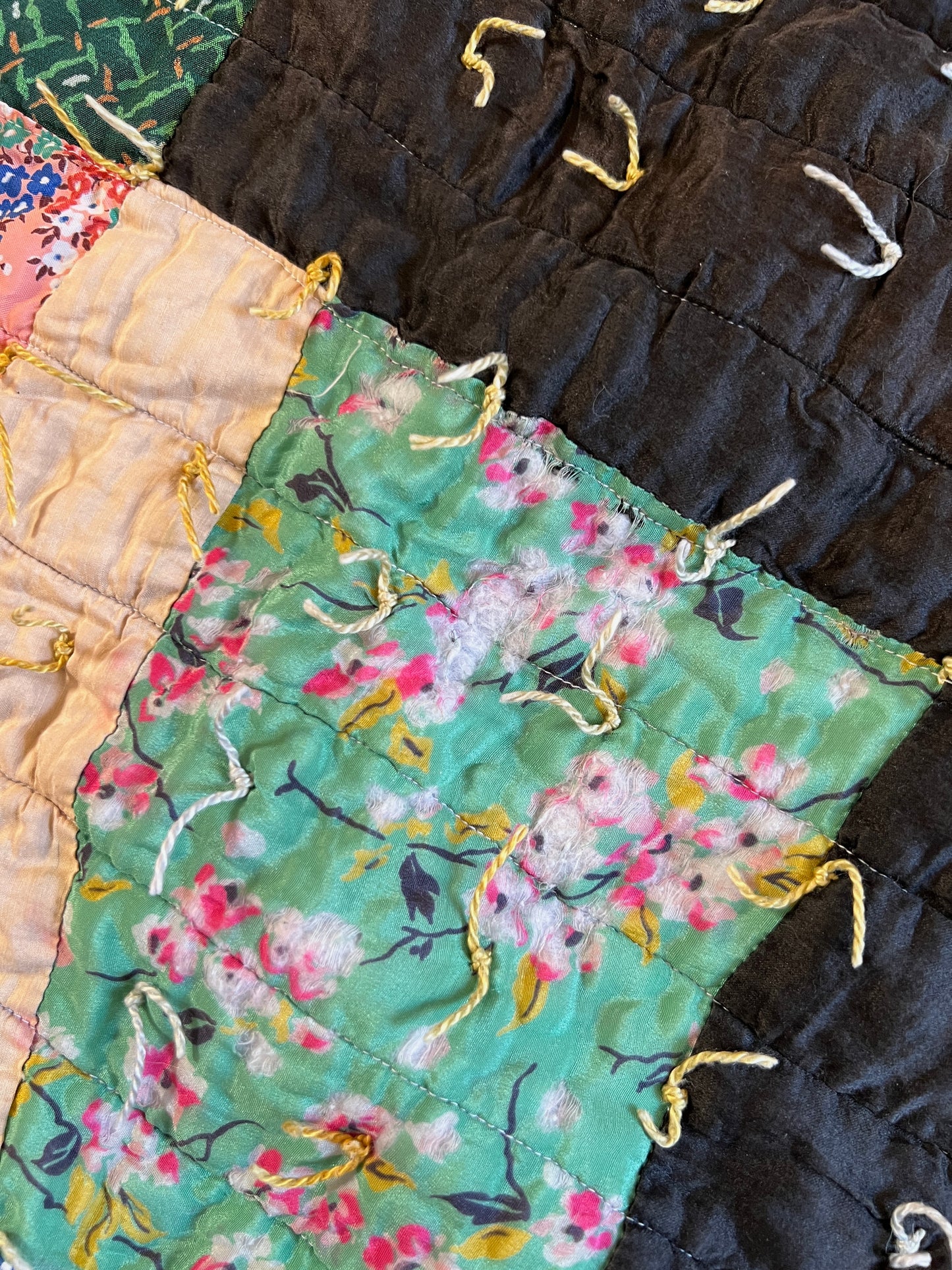 Vintage Linens - Cotton Quilt – Hand Stitched Patchwork Cottage Style