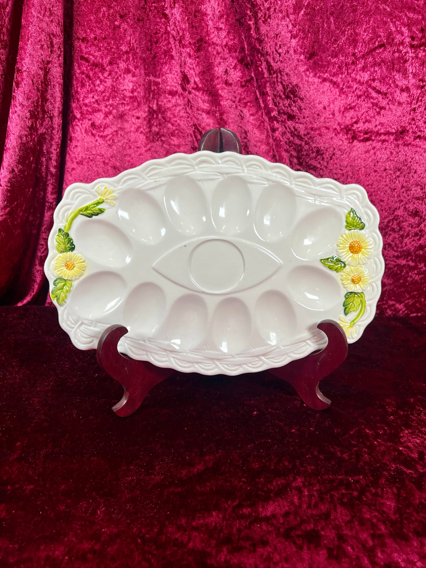 Vintage Kitchen - Ceramic Deviled Egg Serving Platter - 5182 / Yellow Daisies - Geo Z. Lefton