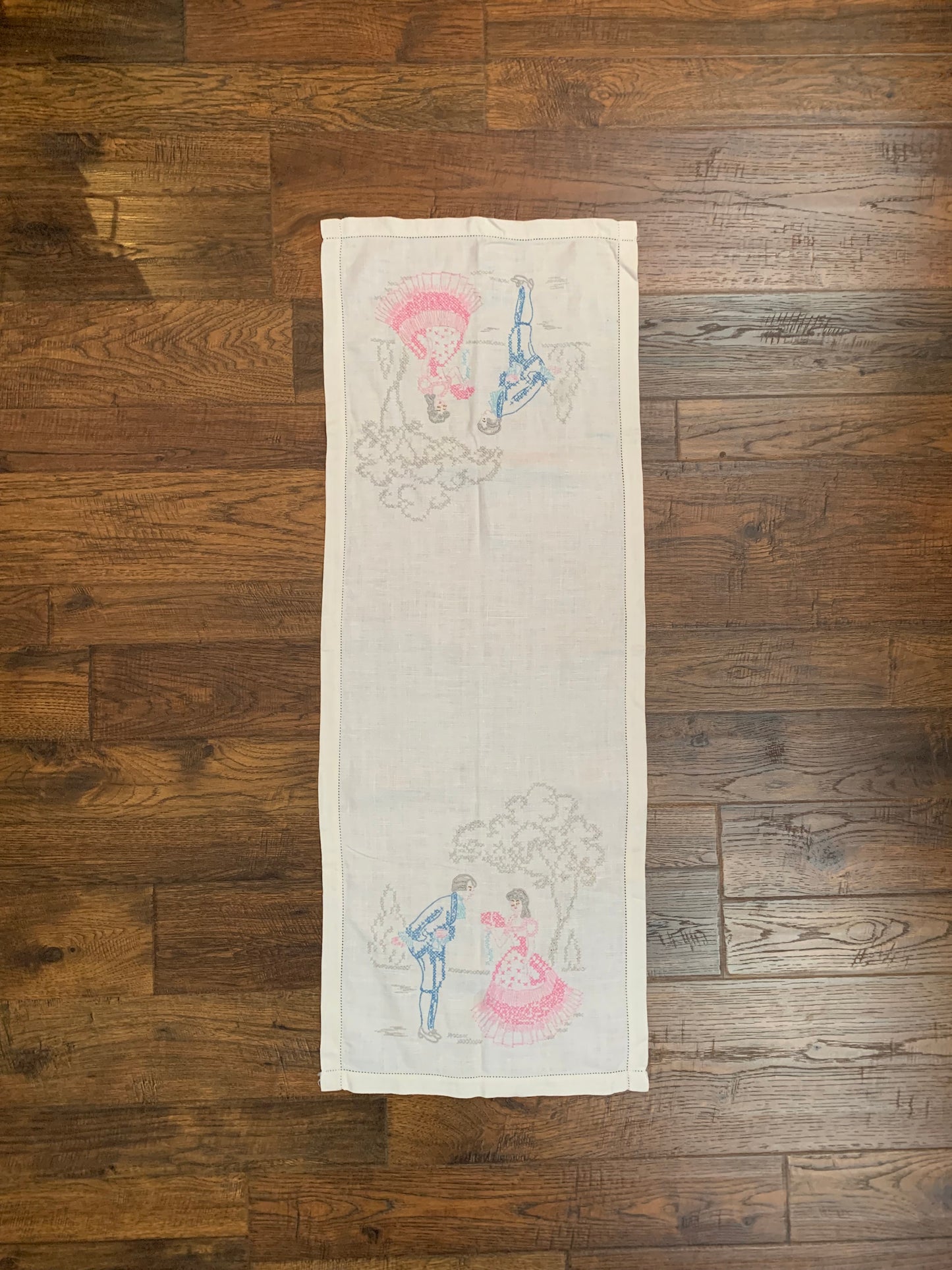 Vintage Cross Stitch Embroidered Table Runner - Courting Lord & Lady