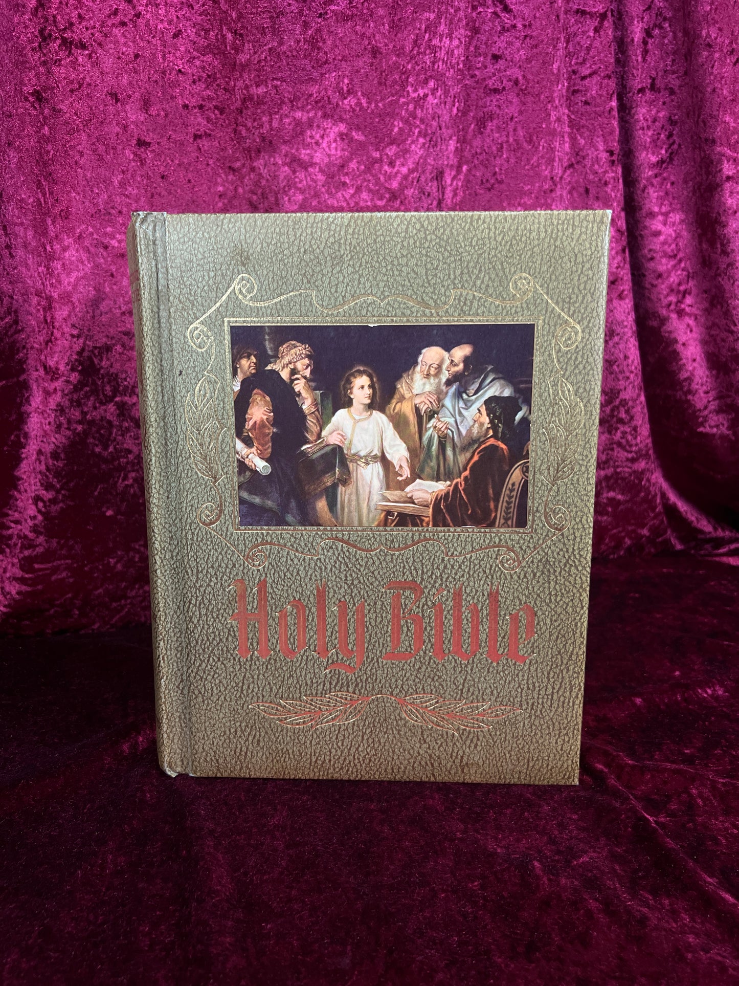 Vintage New American Holy Bible - 1974-1975 Catholic Illustrated Hardcover