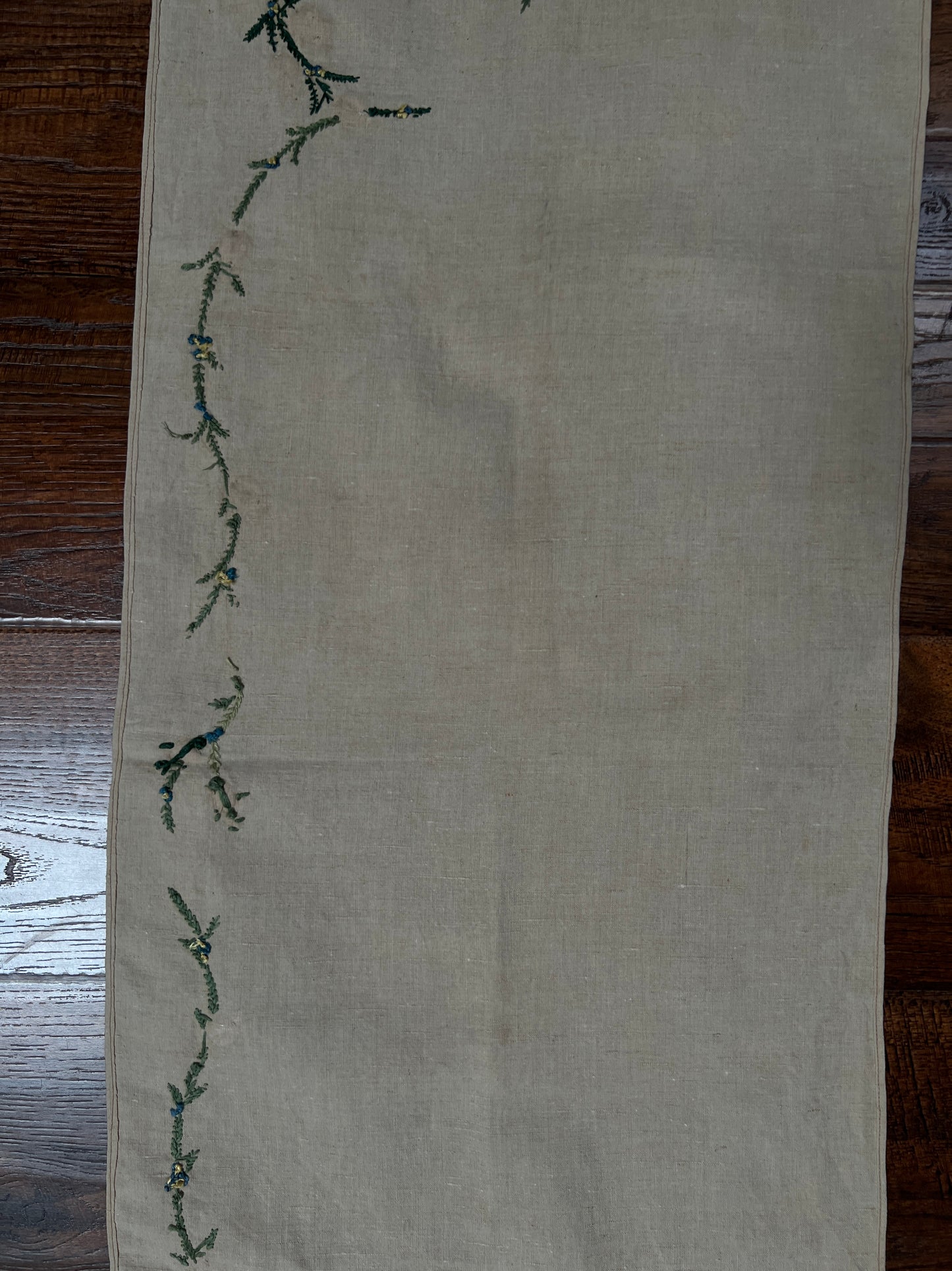 Vintage Rectangular Linen Table Runner - Hand Embroidered Puffy Pink Rosebud Vine