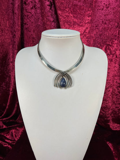Vintage Jewelry - Modernist Collar Necklace - Sterling Silver - Sodalite Pendant - Taxco - Mexico