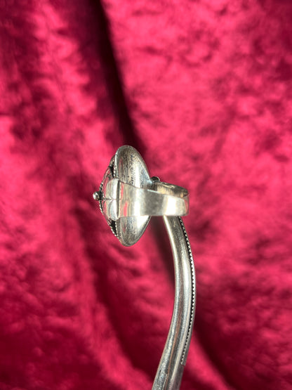 Vintage Jewelry - Adjustable Poison Ring - Sterling Silver - Green Center Stone - Taxco