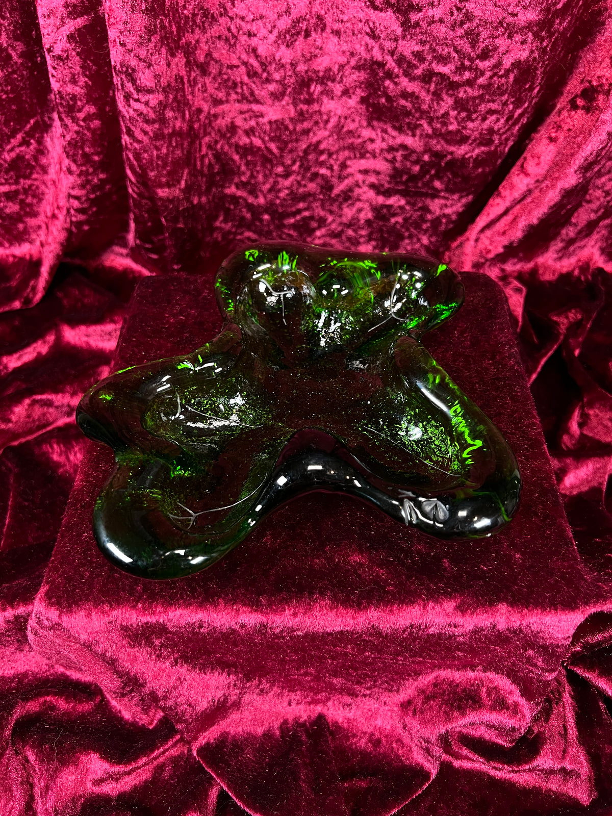 Vintage Blenko Handblown Ashtray - Green Amoeba Freeform Art Glass Trinket Dish