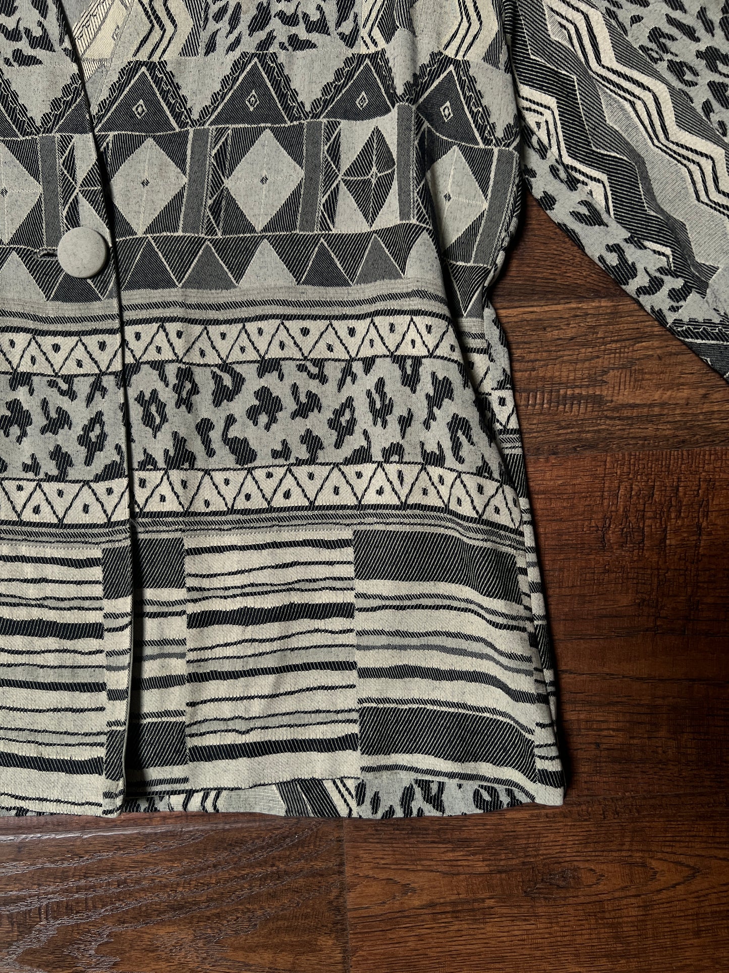 Vintage Signet Acetate Rayon Lightweight Jacket – Geometric Animal Print – Medium