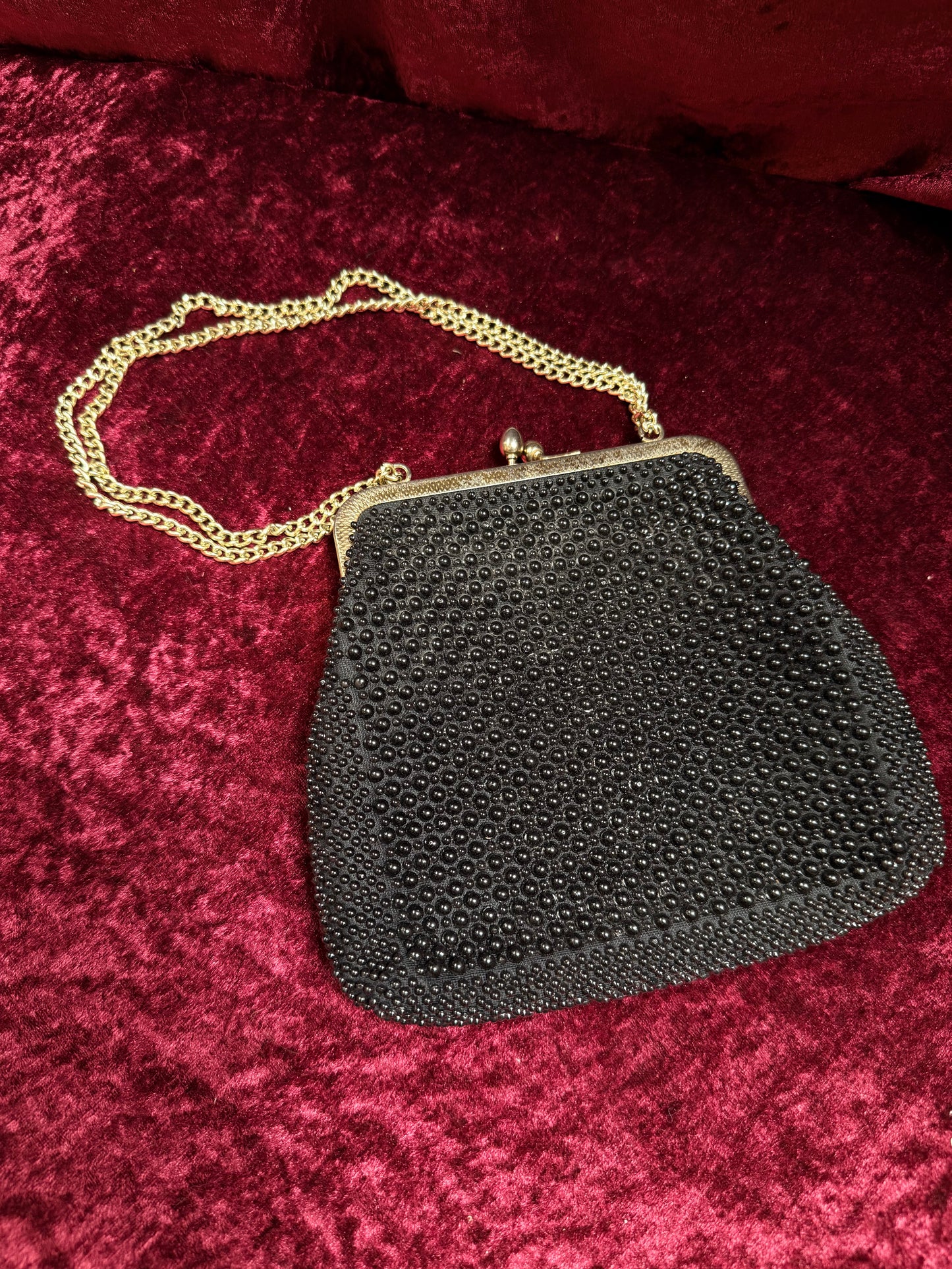 Vintage Accessories - 1950s Gems by George Black Beaded Evening Purse - Kiss Lock Closure w/ Gold Chain Strap