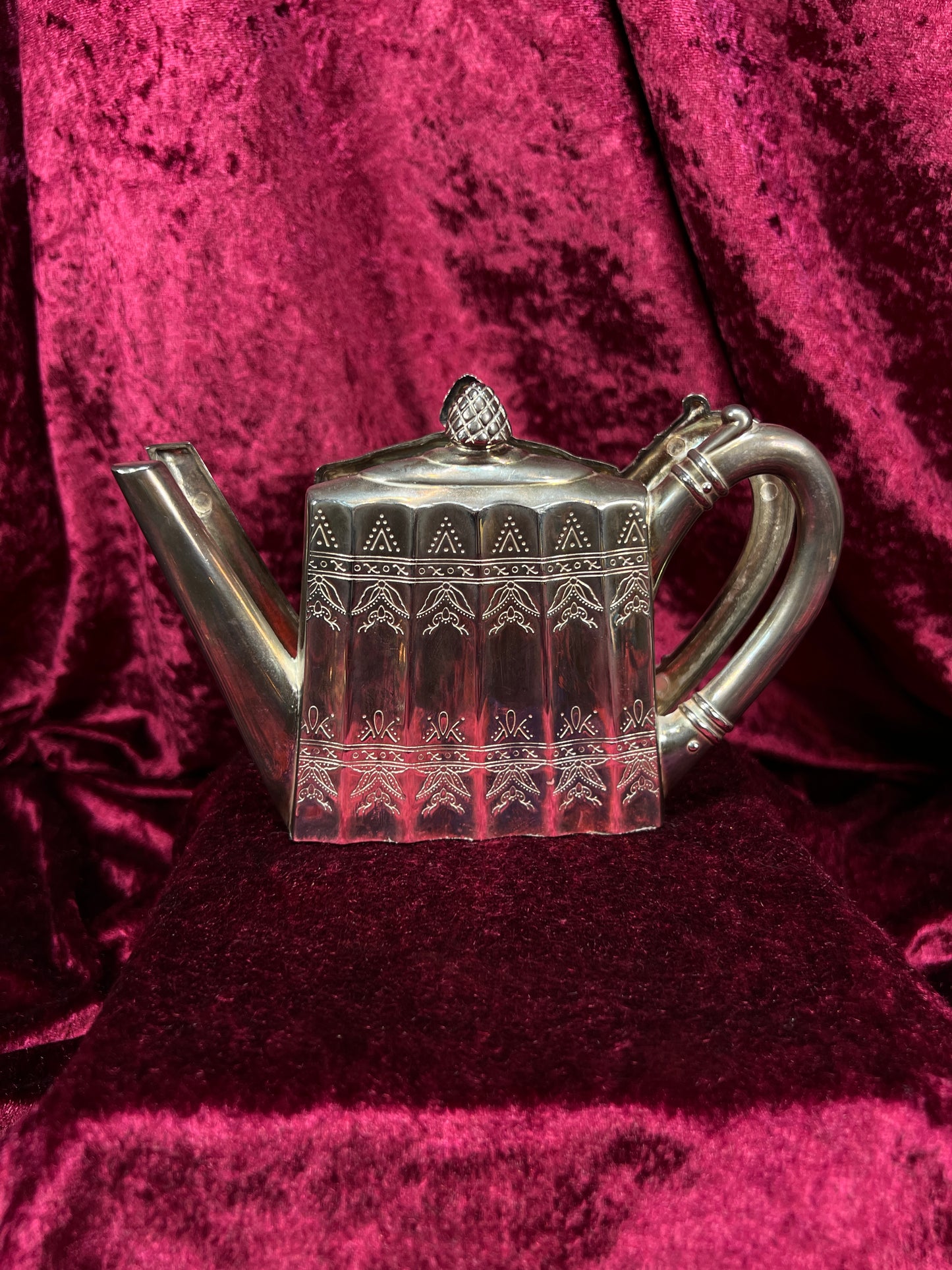 Vintage Plate Napkin / Letter Holder - Silver Teapot - Godinger Silver Co 1993