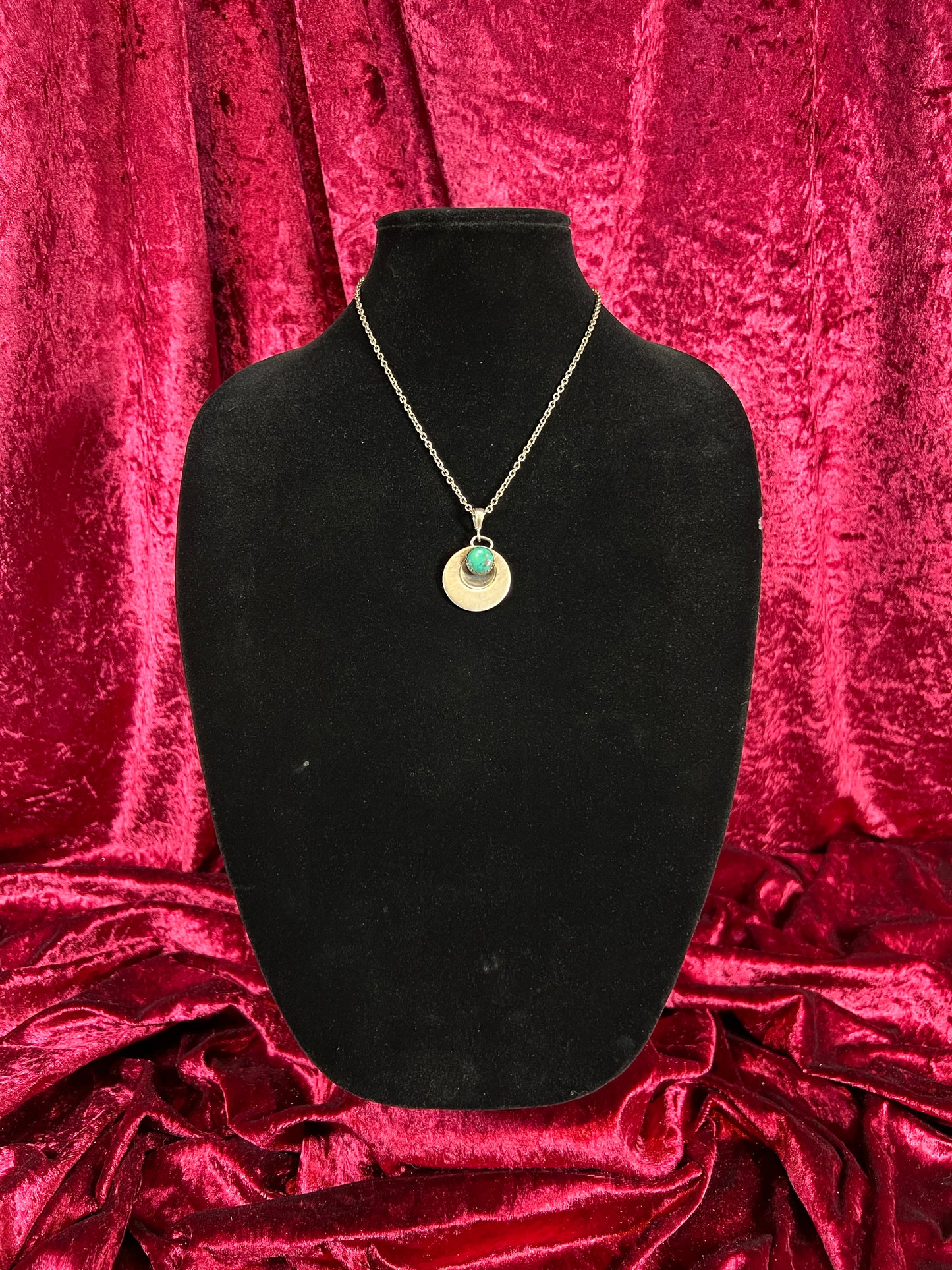 Vintage Jewelry - Necklace - 925 Silver Turquoise Saucer Pendant - 18”