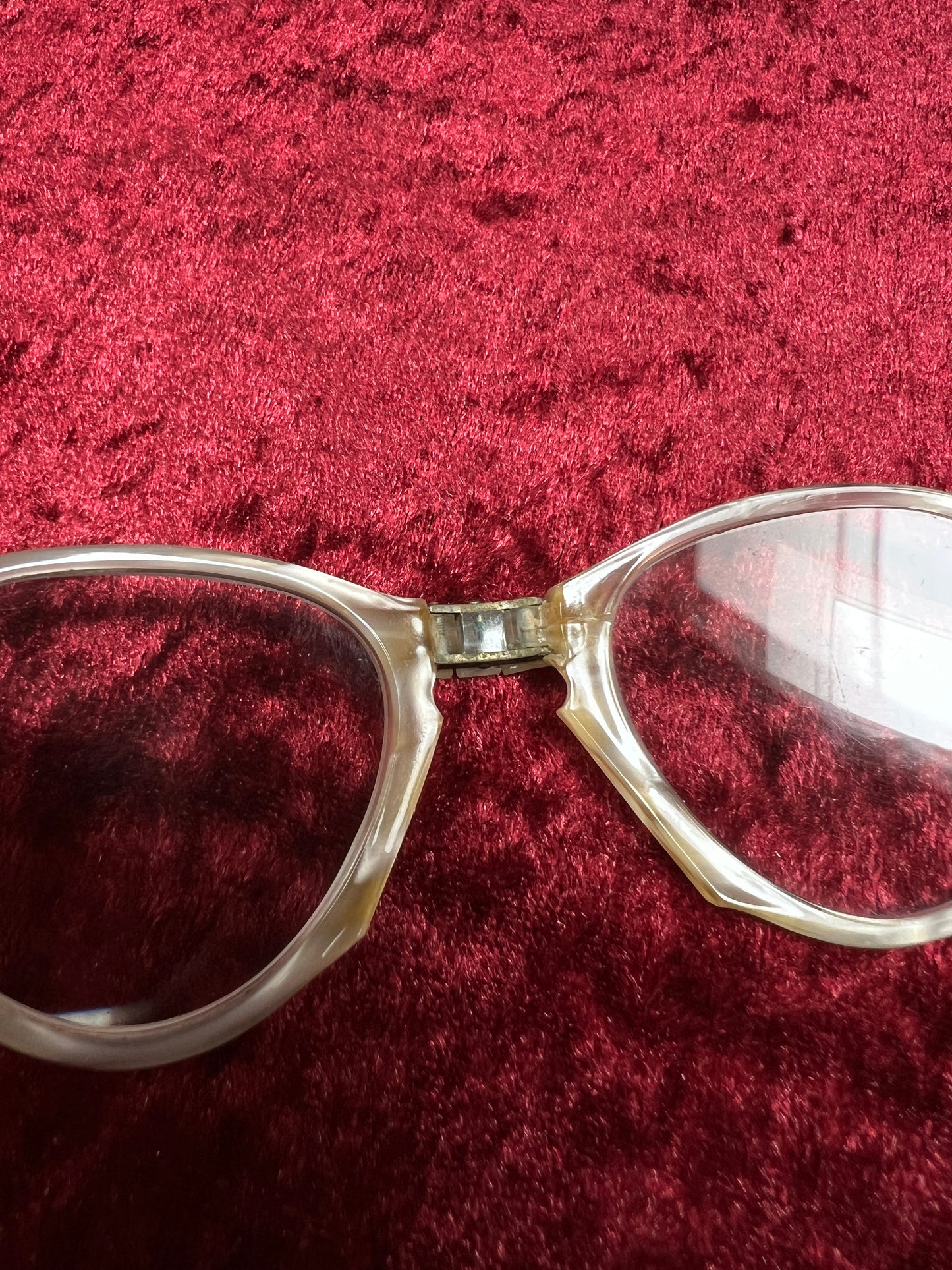 Vintage Celluloid Folding Reading Glasses – Compact Pocket Spectacles with Case